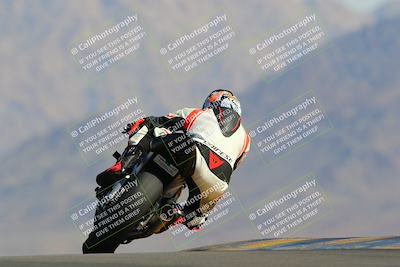 media/May-15-2022-SoCal Trackdays (Sun) [[33a09aef31]]/Turn 9 Backside Set 2 (930am)/